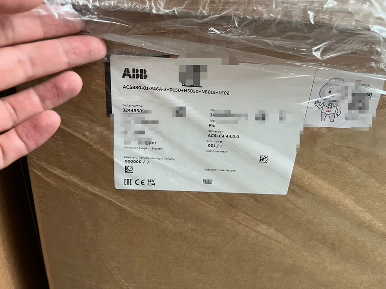ABB ACS880-01-246A-3 frequency converter