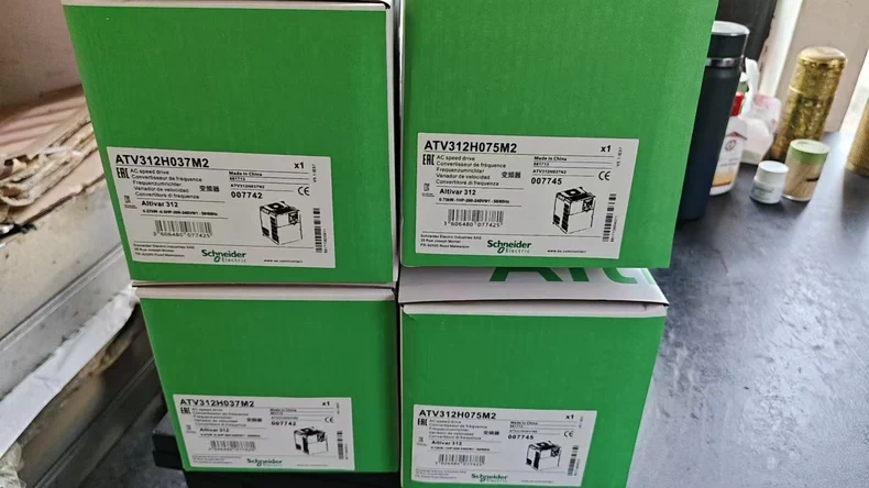 Schneider ATV312H037M2 Inverter