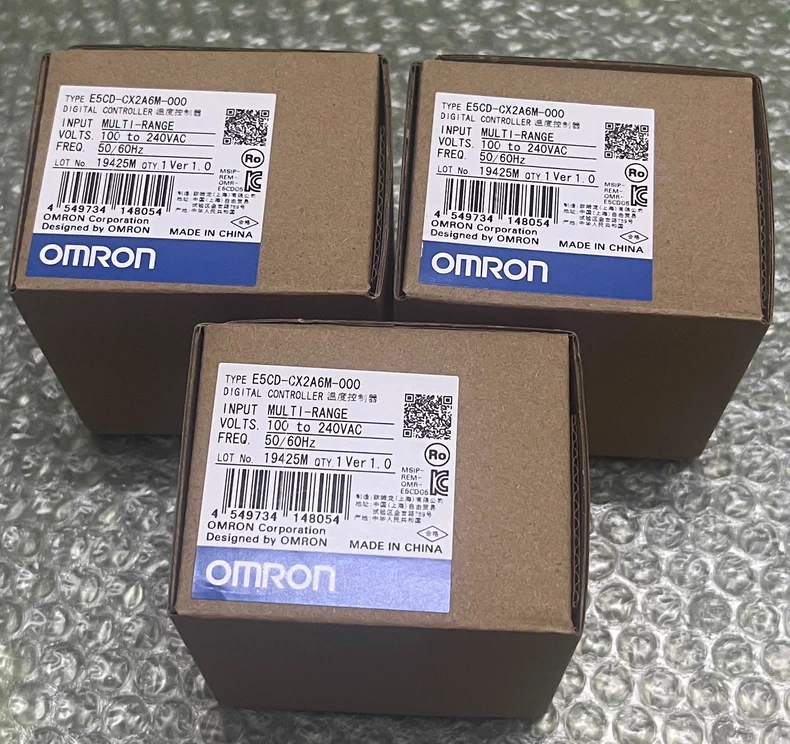 Omron temperature controller E5CD-CX2A6M-000