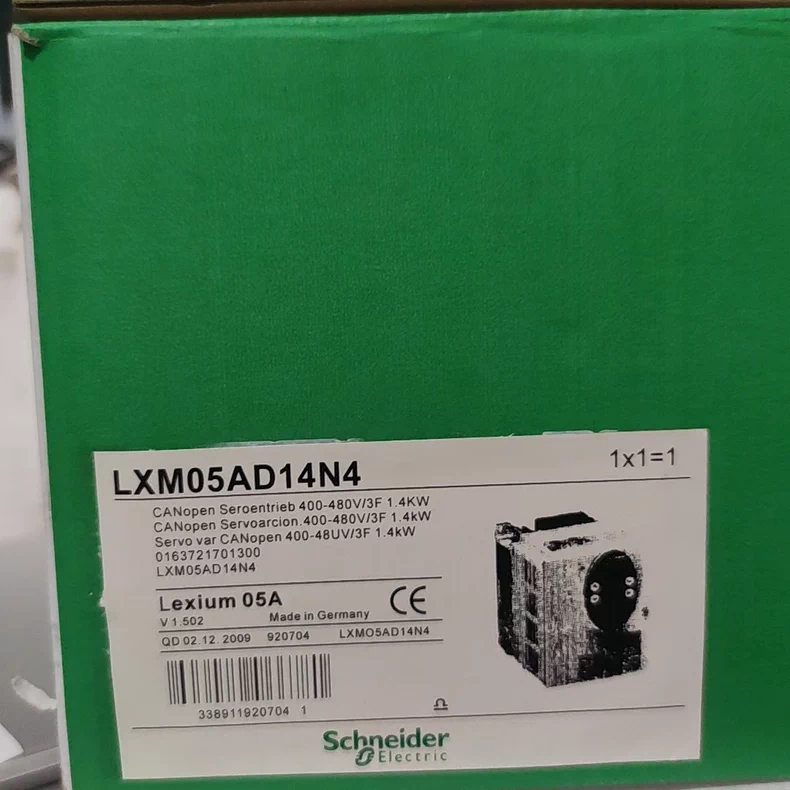 Schneider LXM05AD14N4 Servo Drive