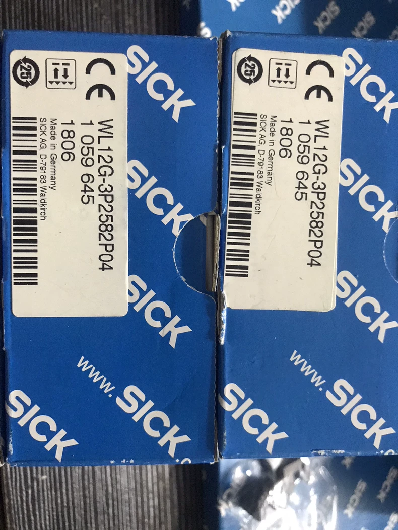 Sick Photoelectric Sensor WL12G-3P2582S04