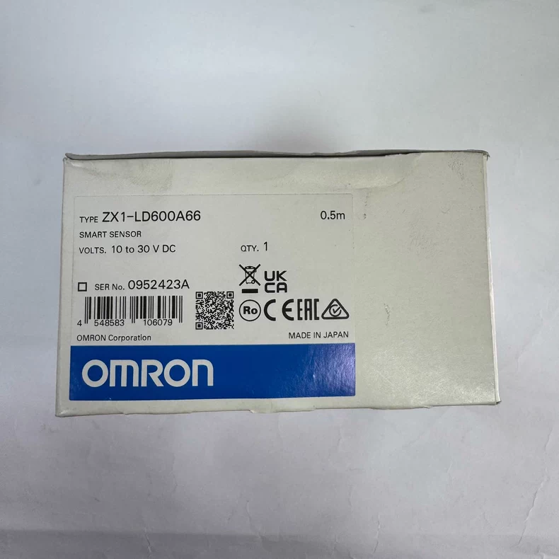 Omron laser displacement sensor ZX1-LD600A66