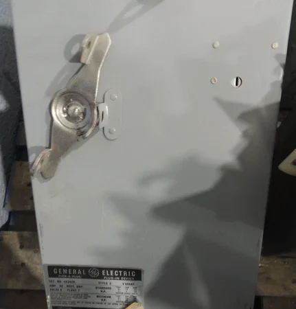 NEW GENERAL ELECTRIC GE DE362R FLEX-A-PLUG SWITCH UNIT 60A 600V 3PH STYLE 2