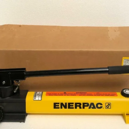 Enerpac P2282 Two-Speed High Pressure Hydraulic Hand Pump 2800 Bar/40,000 Psi