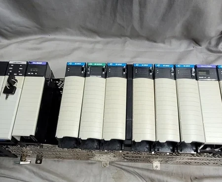 ALLEN BRADLEY CONTROLLOGIX 1756 13 SLOT CHASSIS COMPLETE PLC W MODULES Logix5555