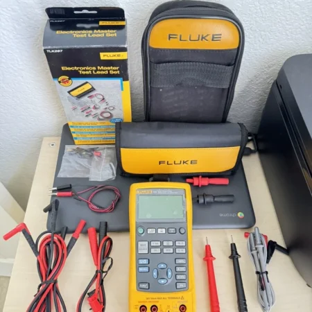 FLUKE 725 MULTIFUNCTION PROCESS CALIBRATOR W / NEW TLK287 LEAD KIT - FREE SHIPS