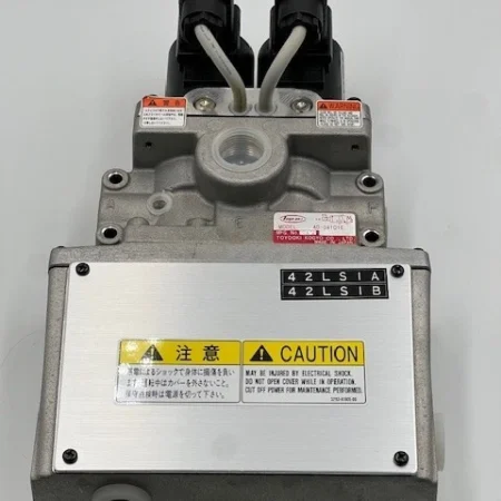 Toyooki AD-04101E Pneumatic Double Solenoid Valve Coil AC110V (AIDA Model) New