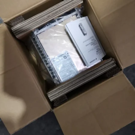 Yaskawa SGDV-120D01A Servo Driver SGDV120D01 New In Box Expedited Shipping /