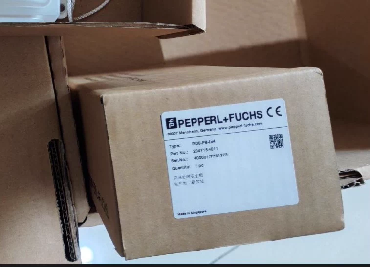 Pepperl Pepperl Entrance Fieldbus Barrier RD0-FB-EX4 + Fuchs Fuchs 1 RD0-FB-EX4