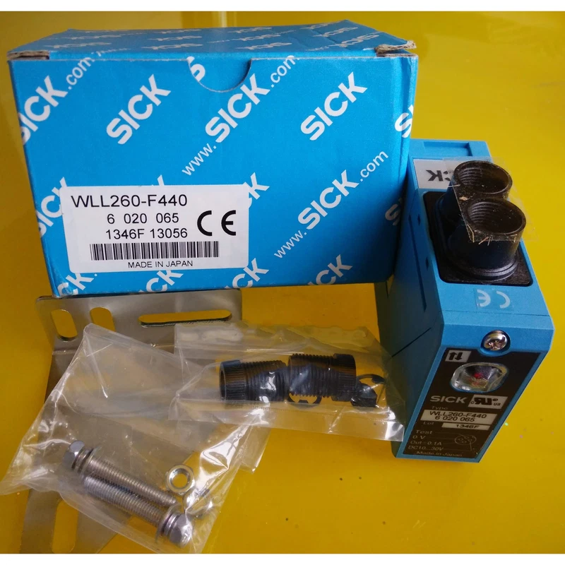 Photoelectric Switch Sensor WLL260F440 WLL260-F440 SICK One 1 WLL260-F440