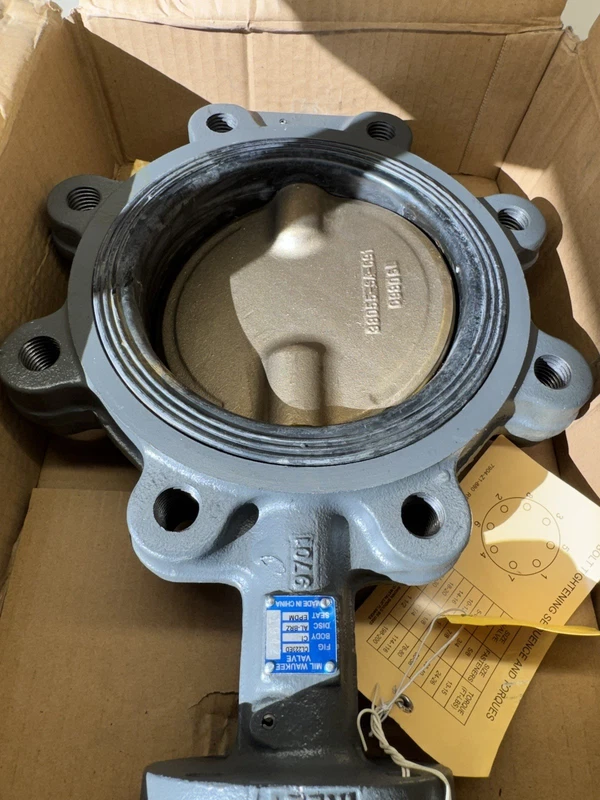 MILWAUKEE VALVE 6 BUTTERFLY VALVE Handle CL223E D6 CO LUG With Lever 1 CL223E