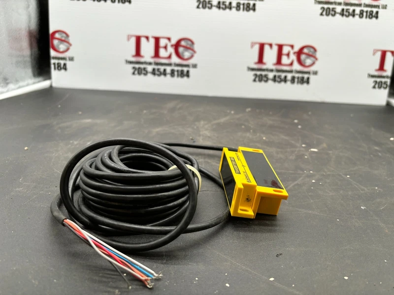 Comitronic-bti Safety Switch 600101032 Contactless Sensor AMX5 Stand 1 600101032