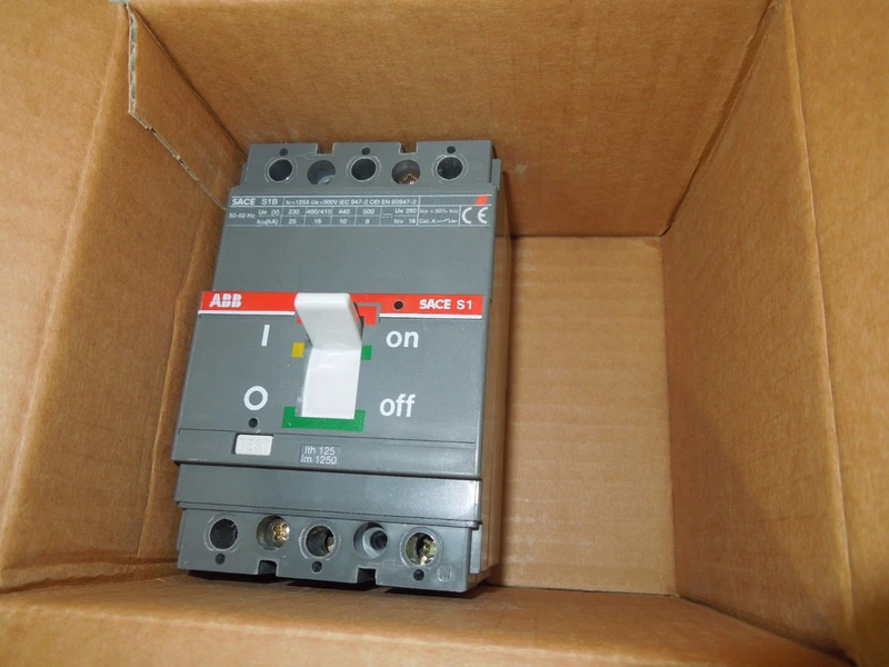 S1 S1B 125A 3P 500VAC 250V Circuit Breaker Surplus S1B125R125 ABB 1 S1B125R125