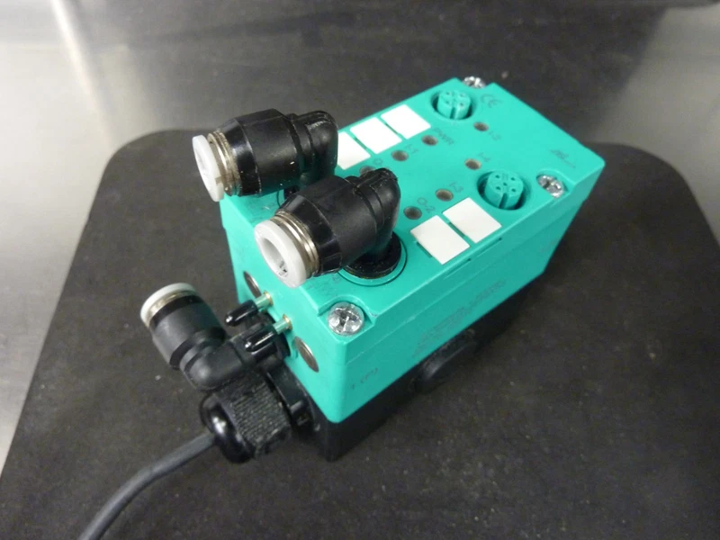 Pepperl+fuchs Pepperl 206576 Interface Pneumatic Module (31126)... 1 VBA-4E2A-G1-ZE