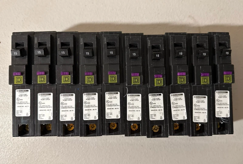 Square 10PCS HOM115PDF HOM115PDFC 15A AFCI/GFCI HOM115PDF HOM115PDFC 1 None