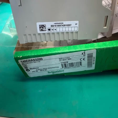 Schneider 140CRA93200 PLC Module - Advanced Automation Unit