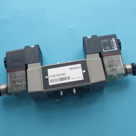 BOSCH Solenoid Valve 08200245520 - Precision Fluid Control