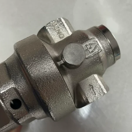 Goetze 684mGF-SM  051713321 Pneumatic Manual Valve