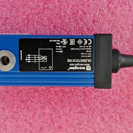 wenglor Photoelectric Sensor OLEB272C0102 for Accurate Detection