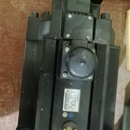 YASKAWA Servo Motor SGMGH-44A2A-YRAL for Precise Motion Control
