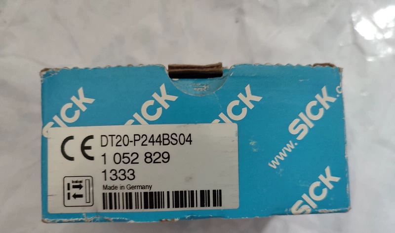 Diffuse Reflective Sensor SICK DT20-P244BS04 1052829
