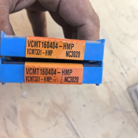 KORLOY VCMT160404-HMP CNC Turning Insert