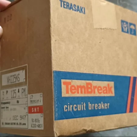 Industrial Power Distribution Terasaki XH225NS Breaker