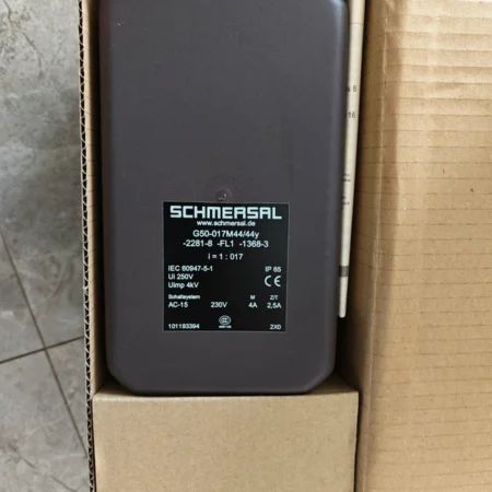 Cam Switch Schmersal G50-017M44/44Y-2281-8-FL1-1368-3 101193394
